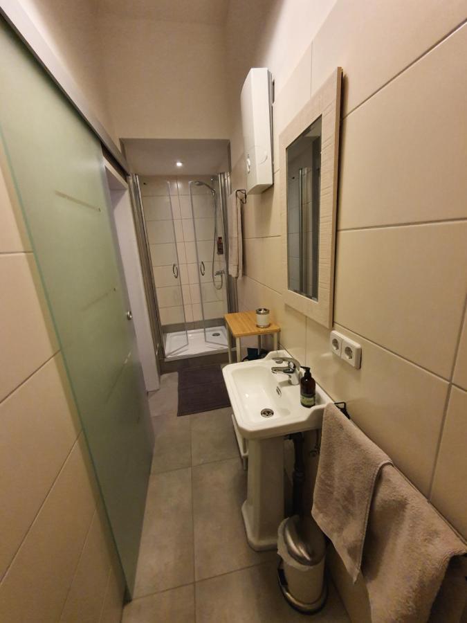 Studio City West Berlin Extérieur photo